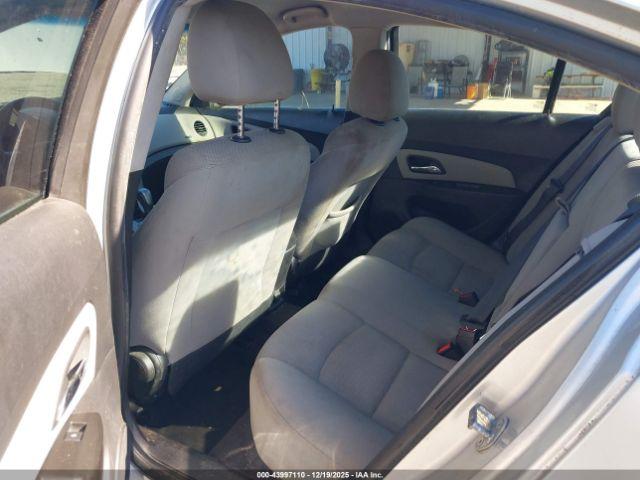 Chevrolet Cruze 1lt Auto Image 8