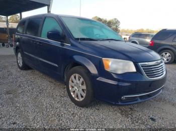  Salvage Chrysler Town & Country