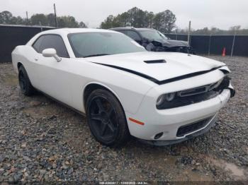  Salvage Dodge Challenger