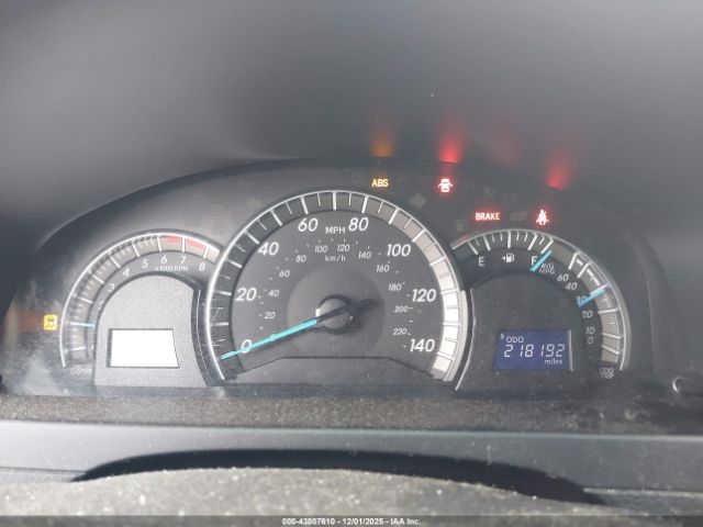 Toyota Camry Se Image 11