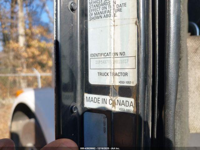 Peterbilt 379 Image 5