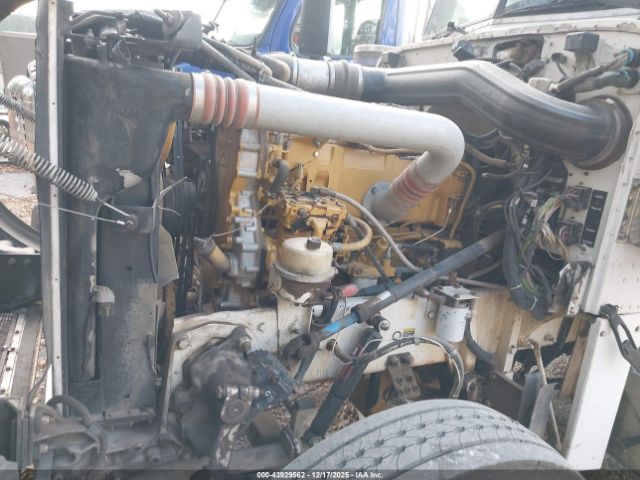 Peterbilt 379 Image 13