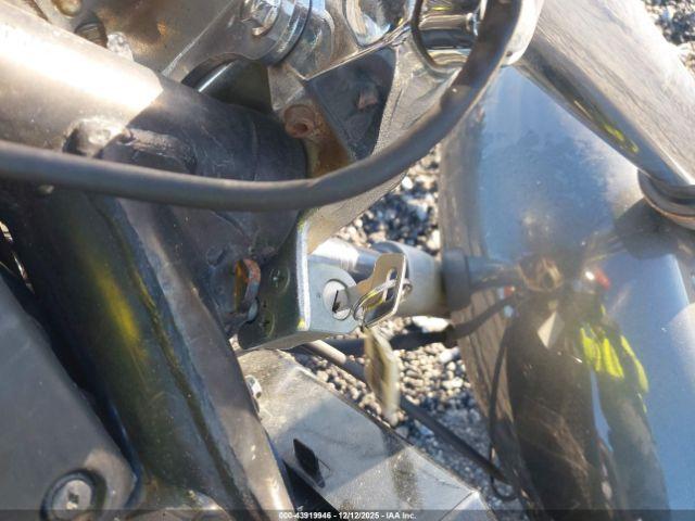 Honda Vt1100 Image 10