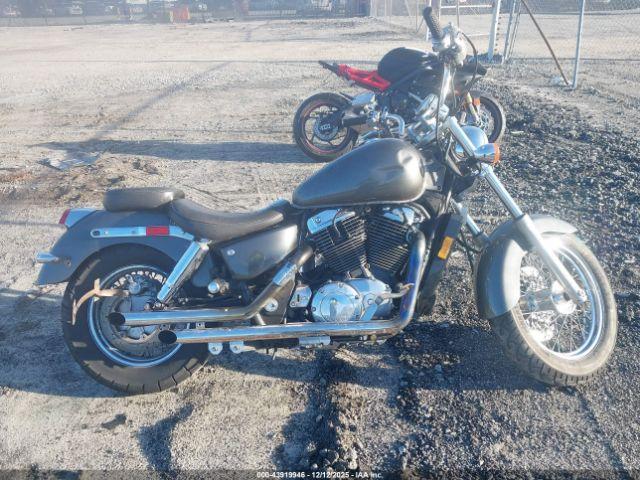 Honda Vt1100 Image 13