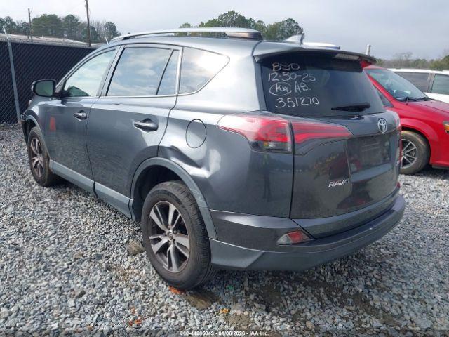 Toyota RAV4 Xle Image 11