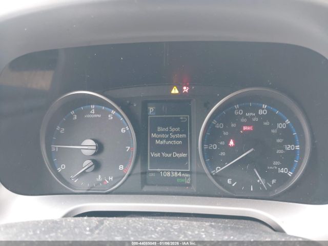 Toyota RAV4 Xle Image 12