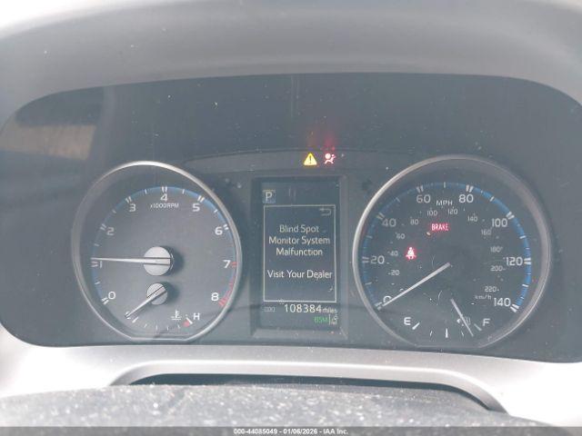 Toyota RAV4 Xle Image 12