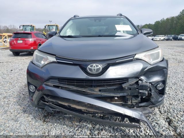 Toyota RAV4 Xle Image 14