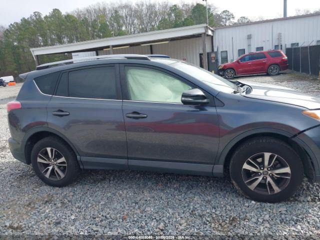 Toyota RAV4 Xle Image 15