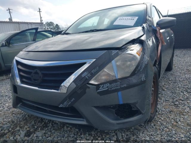 Nissan Versa 1.6 Sv Image 10