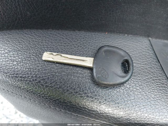 Kia Sorento Lx Image 8