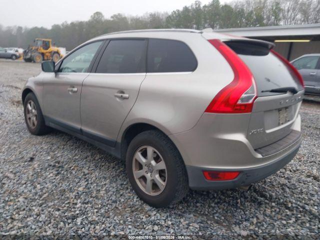 Volvo XC60 Image 9