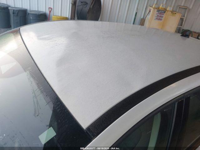 Ford Escape S Image 6