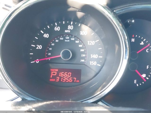 Kia Sorento Lx V6 Image 13