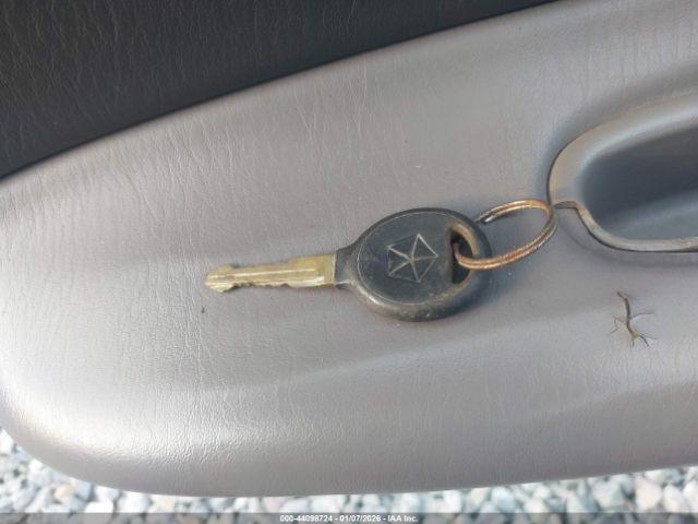 Chrysler Concorde Lx Image 7