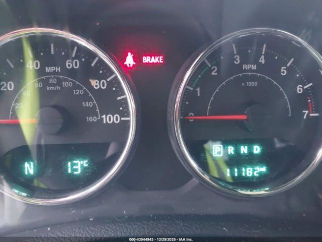 Jeep Wrangler Sport 4x4 Image 9