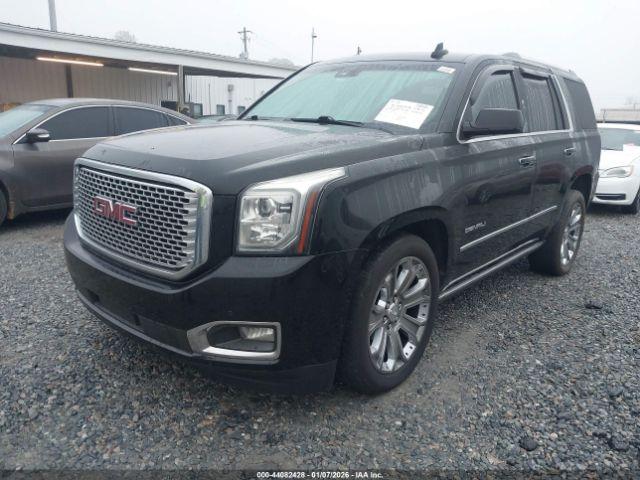 GMC Yukon Denali Image 2