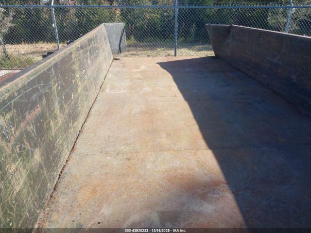 Texas Pride Trailers Utility Dump Trailer Image 7