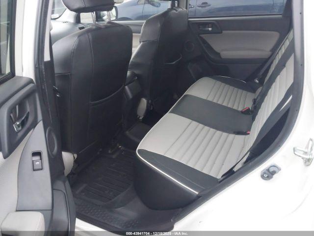 Subaru Forester 2.5i Limited Image 10