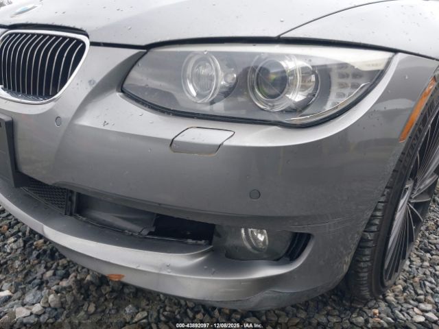 BMW 3 Series Image 10