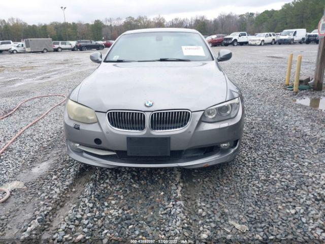 BMW 3 Series Image 6