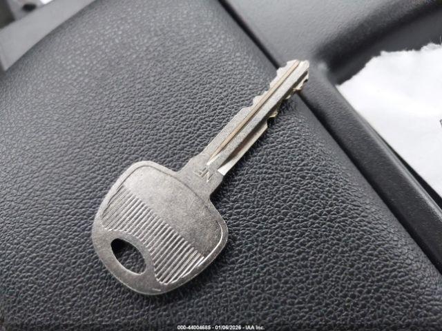 Hyundai SANTA FE Gls Image 6